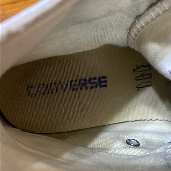 Converse Chuck Taylor’s White Leather High-Top Sneakers Red Trim Women 7 Men 5 - Picture 10 of 11